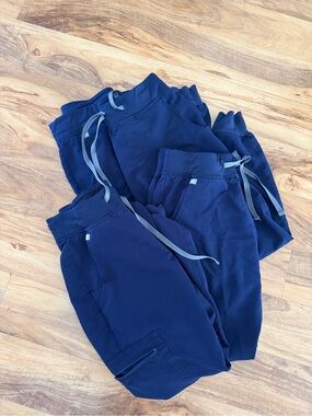 Four Figs navy Blue Drawstring Jogger scrub pants